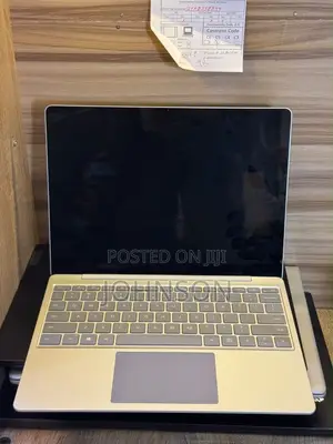 Laptop Microsoft Surface Go 16GB Intel Core i5 SSD 256GB
