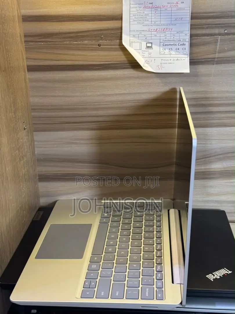 Laptop Microsoft Surface Go 16GB Intel Core i5 SSD 256GB