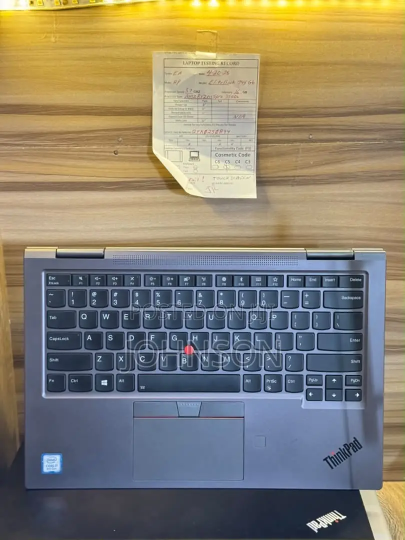 Laptop Lenovo ThinkPad X1 Yoga 8GB Intel Core i7 SSD 256GB
