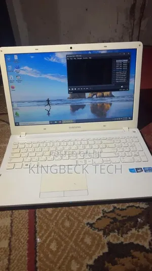 Laptop Samsung 4GB Intel Core i5 HDD 256GB