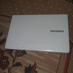 Laptop Samsung 4GB Intel Core i5 HDD 256GB