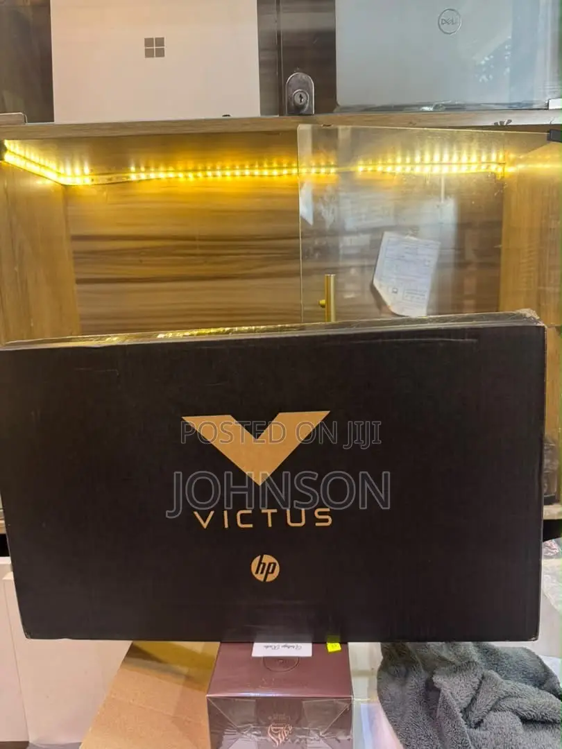 New Laptop HP Victus 15 8GB Intel Core i5 SSD 512GB