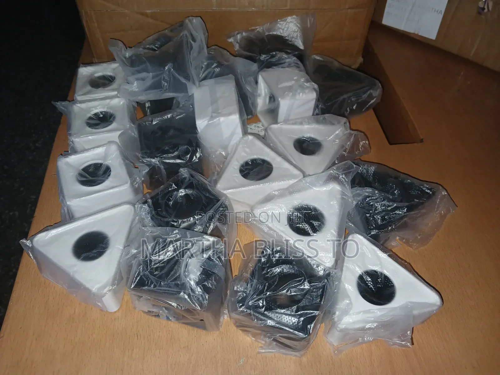 Microphone Logo Box