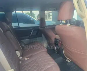 Toyota Land Cruiser Prado 2012 White