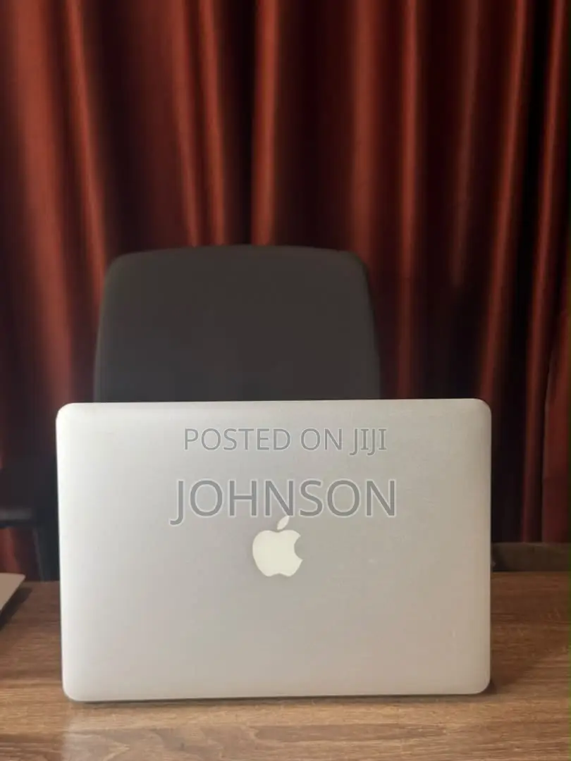 Laptop Apple MacBook Air 2015 8GB Intel Core i7 SSD 256GB