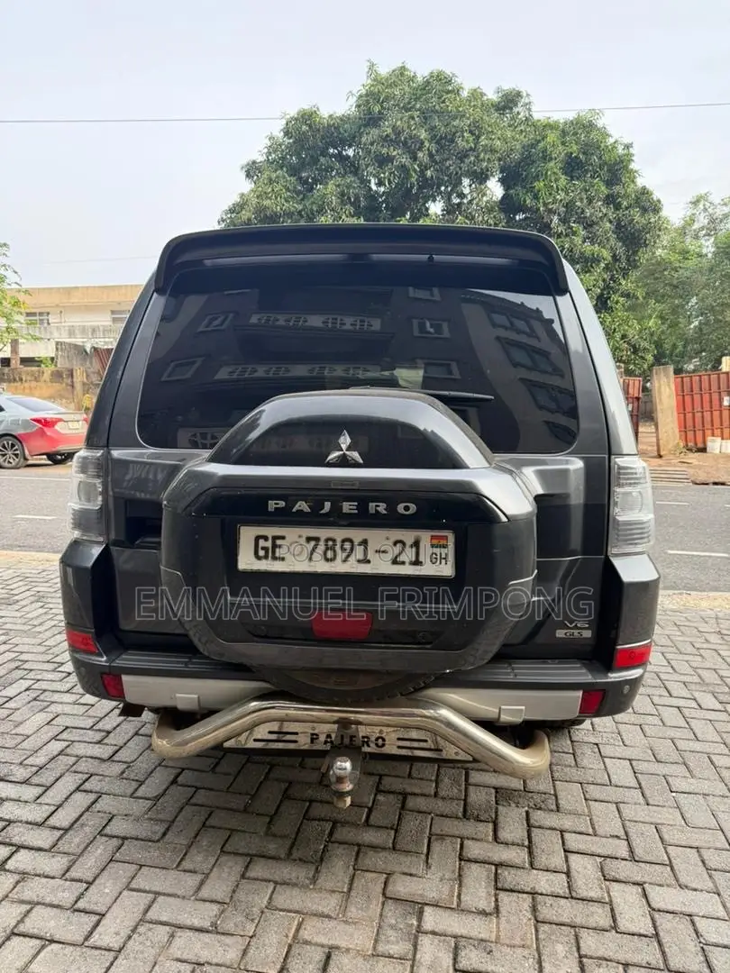 Mitsubishi Pajero V90 3.0 V6 GLS/GLX 2021 Gray