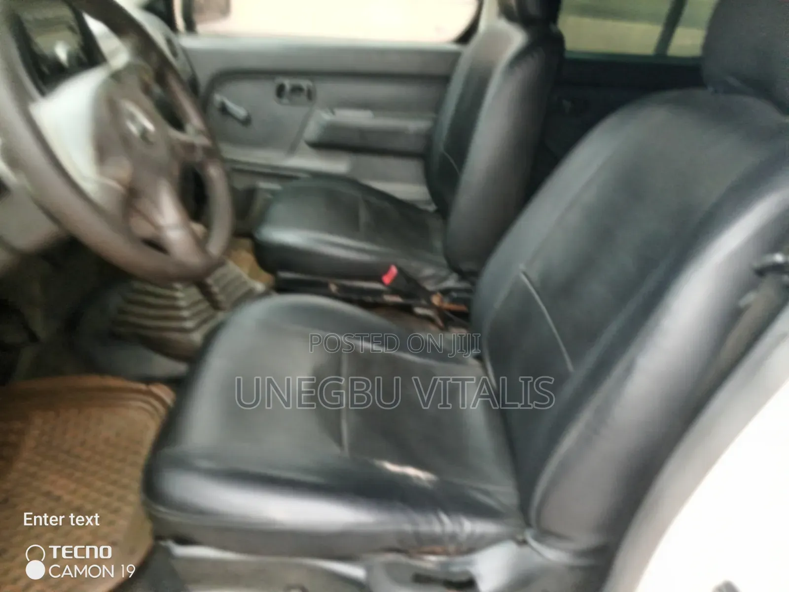 Nissan Hardbody 2009 White