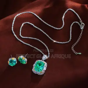 Luxurious Pure Silver Necklace Set