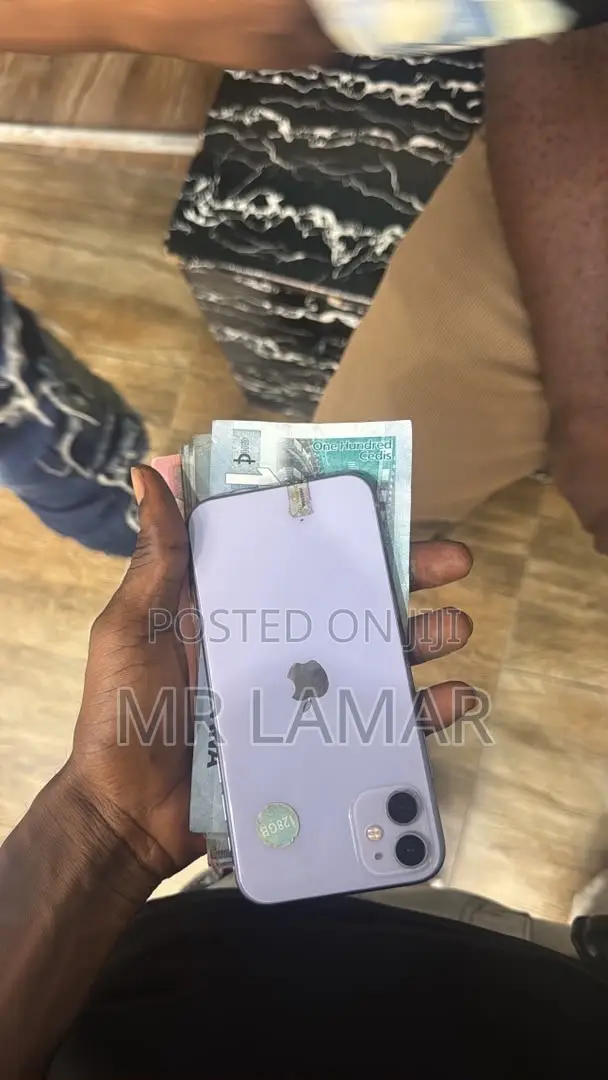 Apple iPhone 11 128 GB Gray