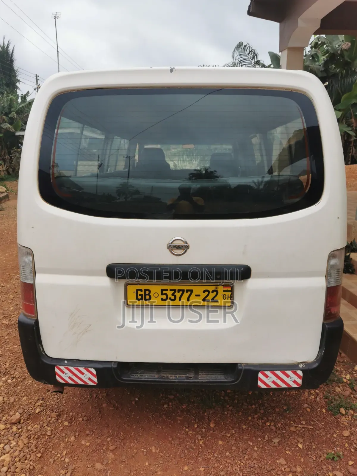 Nissan Caravan (Urvan) 2010 White