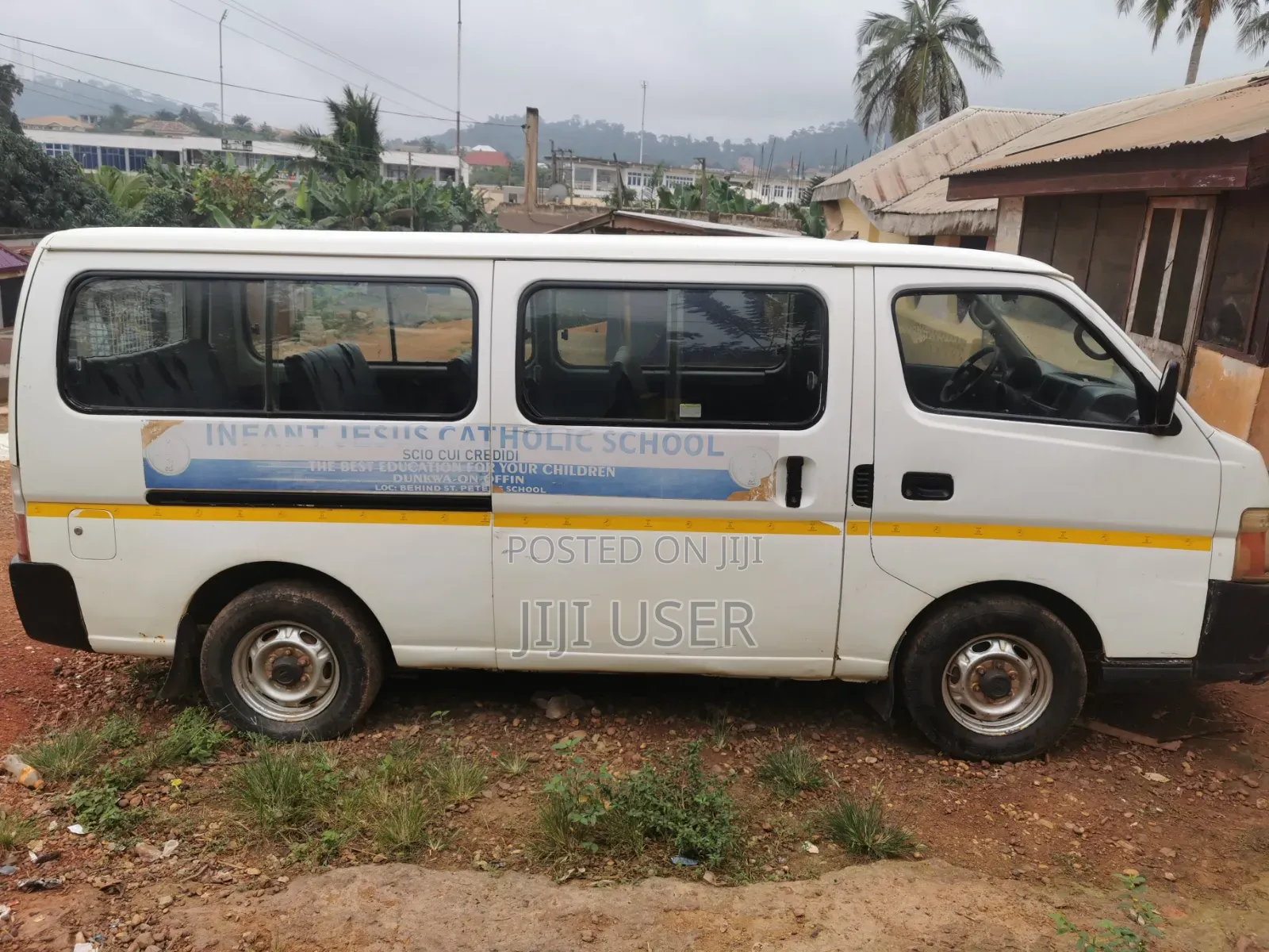 Nissan Caravan (Urvan) 2010 White