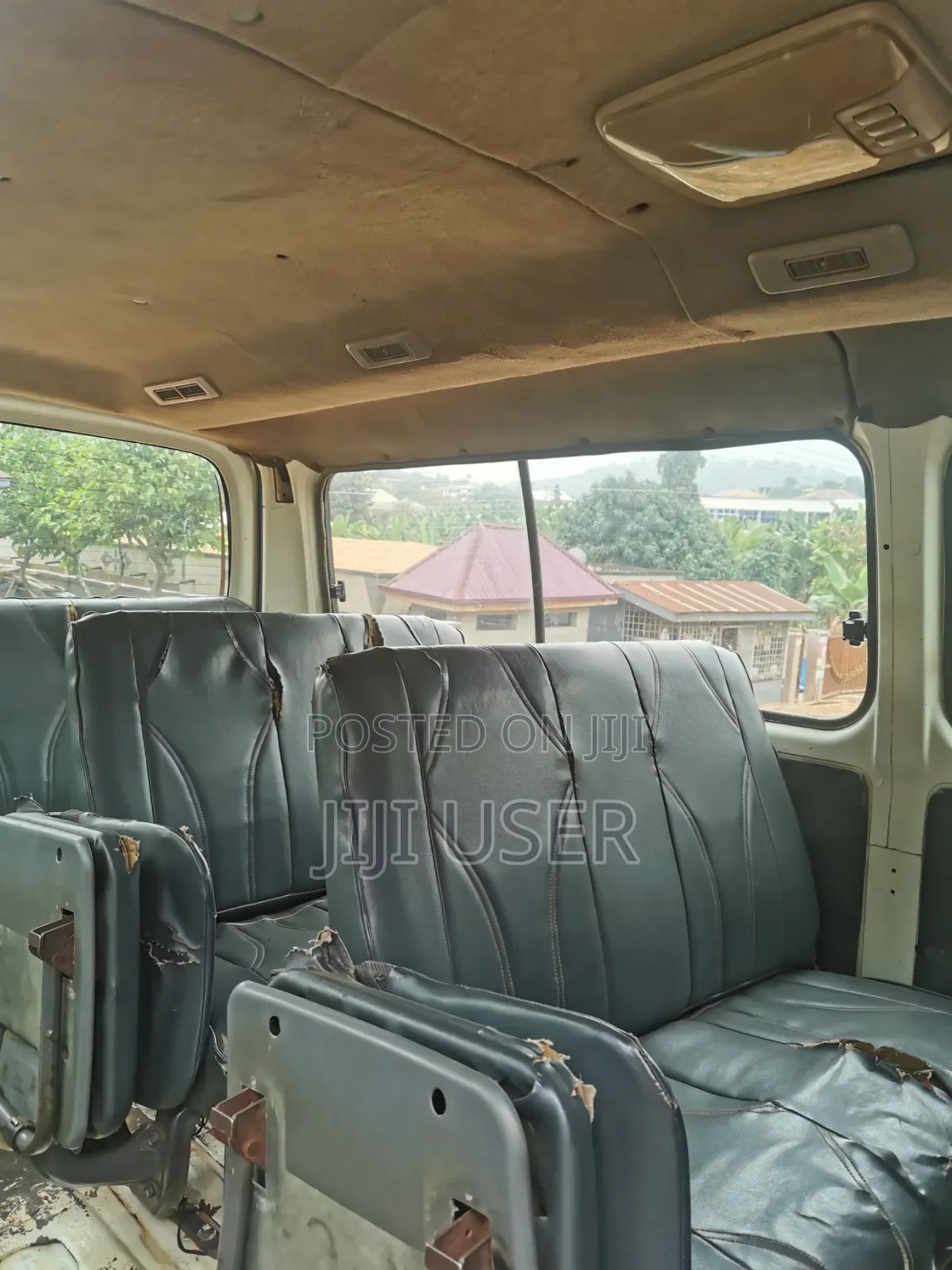 Nissan Caravan (Urvan) 2010 White