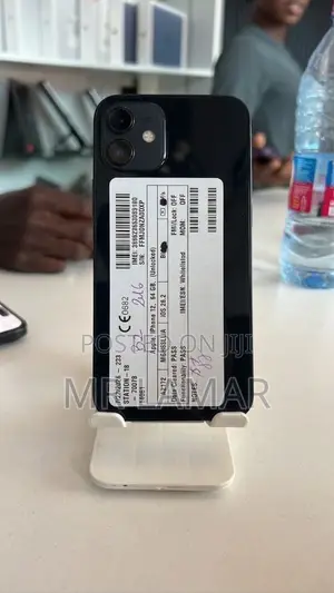 Apple iPhone 12 64 GB Black