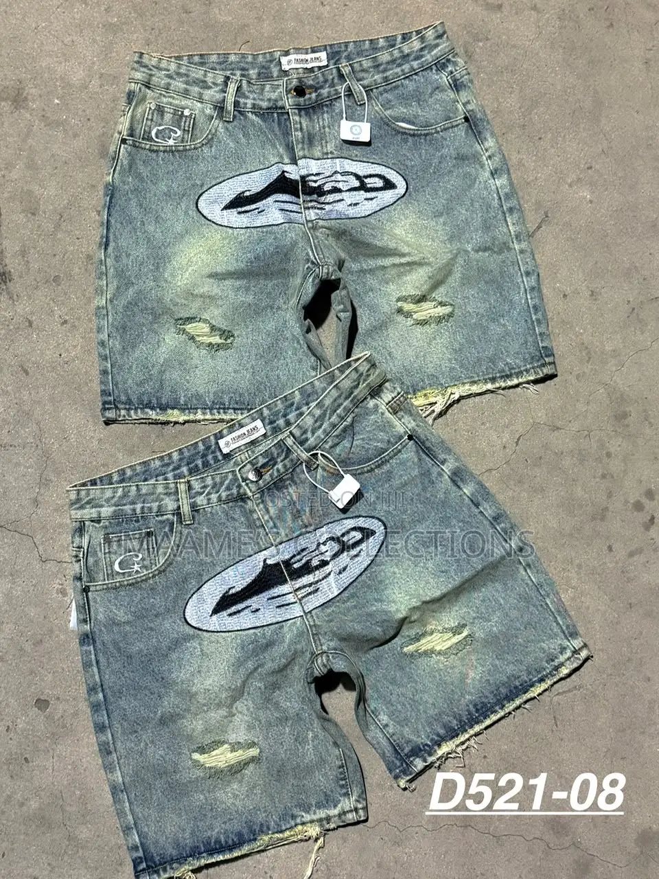 Trendy Distressed Denim Short Jeans for Men