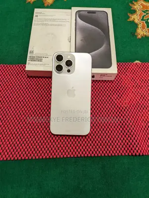 Apple iPhone 15 Pro Max 256 GB Gray
