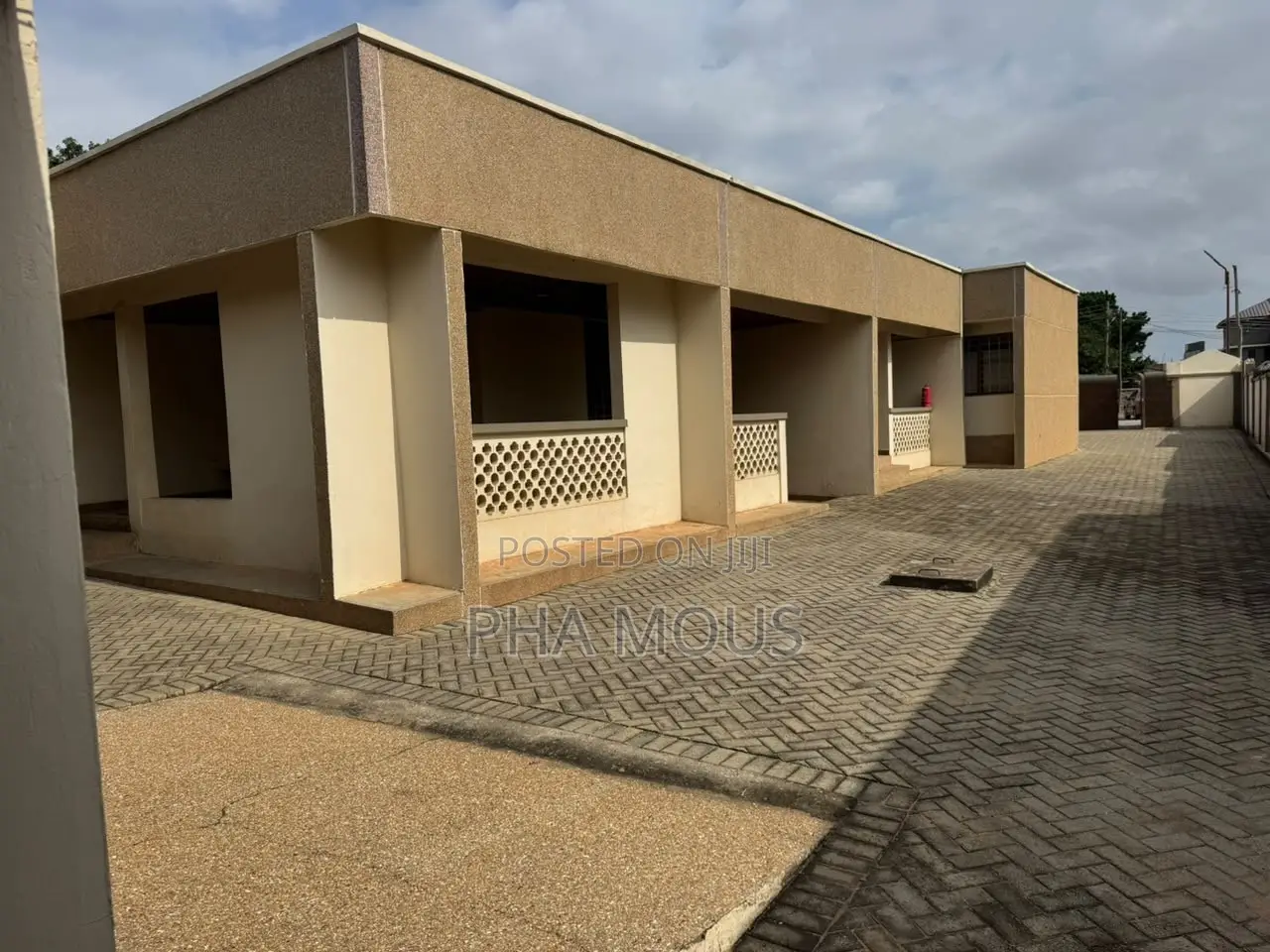 4bdrm House in Achimota for rent