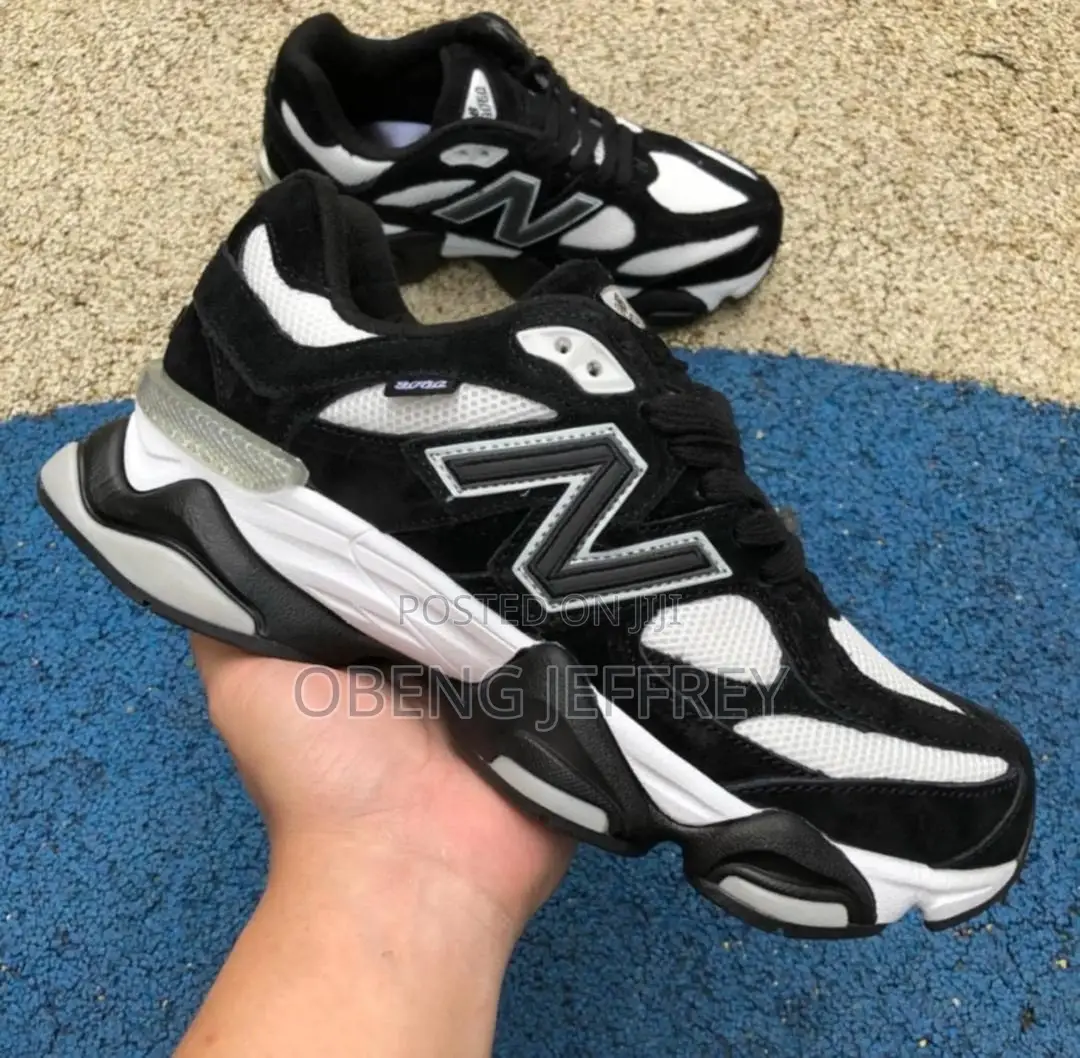 Original New Balance 9060 Black/White