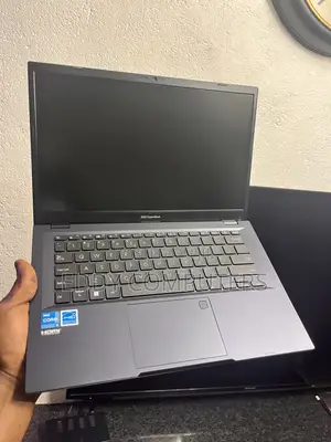 Laptop Asus ExpertBook B1 8GB Intel Core i3 SSD 256GB