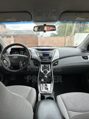 Hyundai Elantra GLS Sedan FWD (1.8L 4cyl 6A) 2013 Black