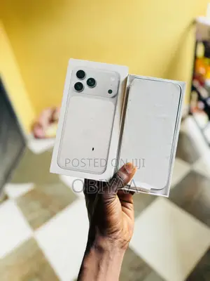New Apple iPhone 17 Pro Max 256 GB Silver