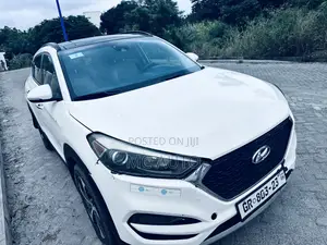 Hyundai Tucson 2017 White