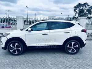 Hyundai Tucson 2017 White