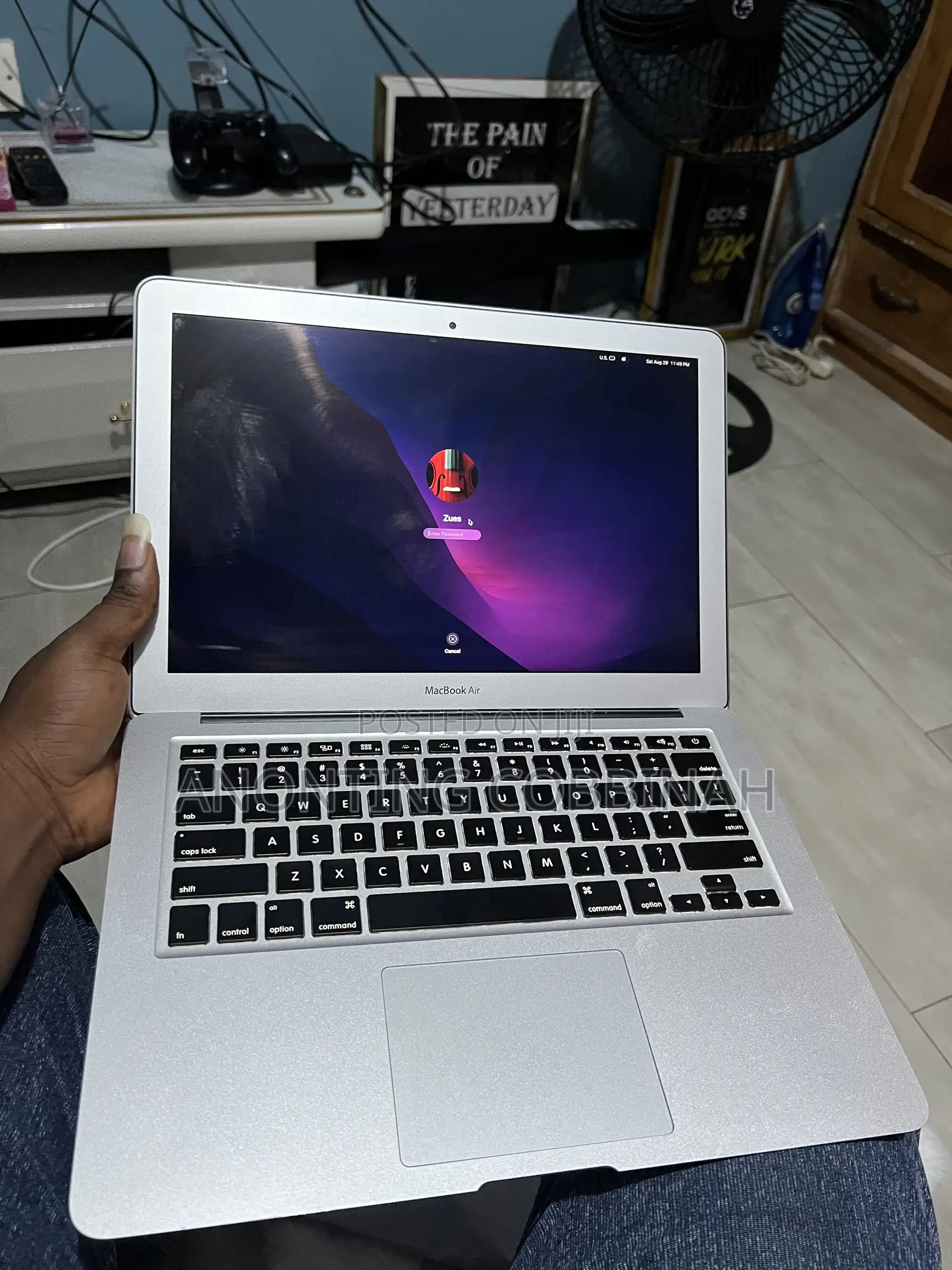 Laptop Apple MacBook Air 2017 8GB Intel Core i5 SSD 128GB