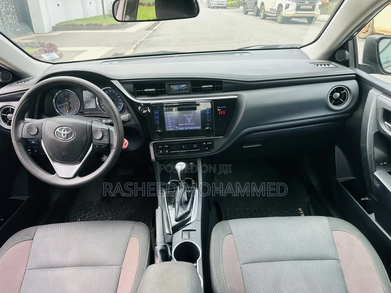 Toyota Corolla LE Eco (1.8L 4cyl 2A) 2019