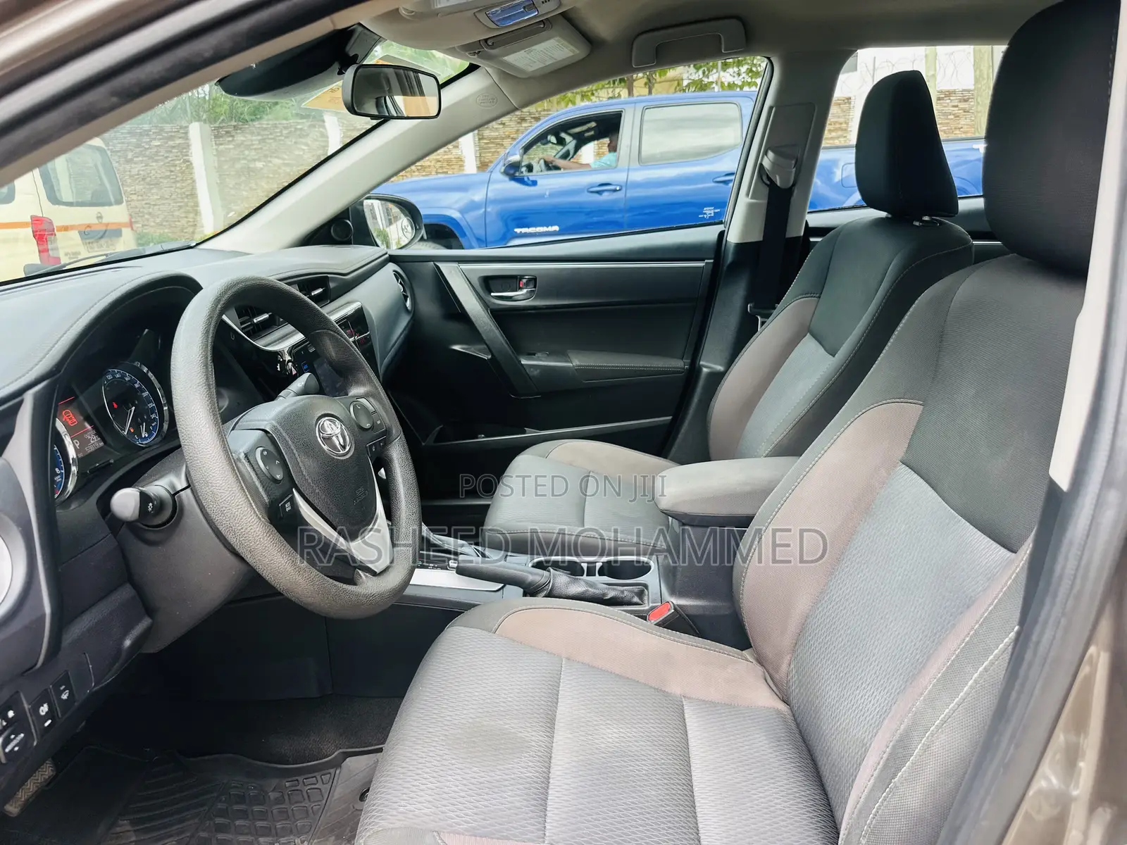 Toyota Corolla LE Eco (1.8L 4cyl 2A) 2019
