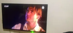 A Slightly Used Uk 50 Inches Smart Toshiba TV for Sale