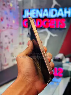 Apple iPhone 16 Pro Max 512 GB Gold