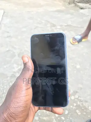 New Apple iPhone XR 64 GB Blue