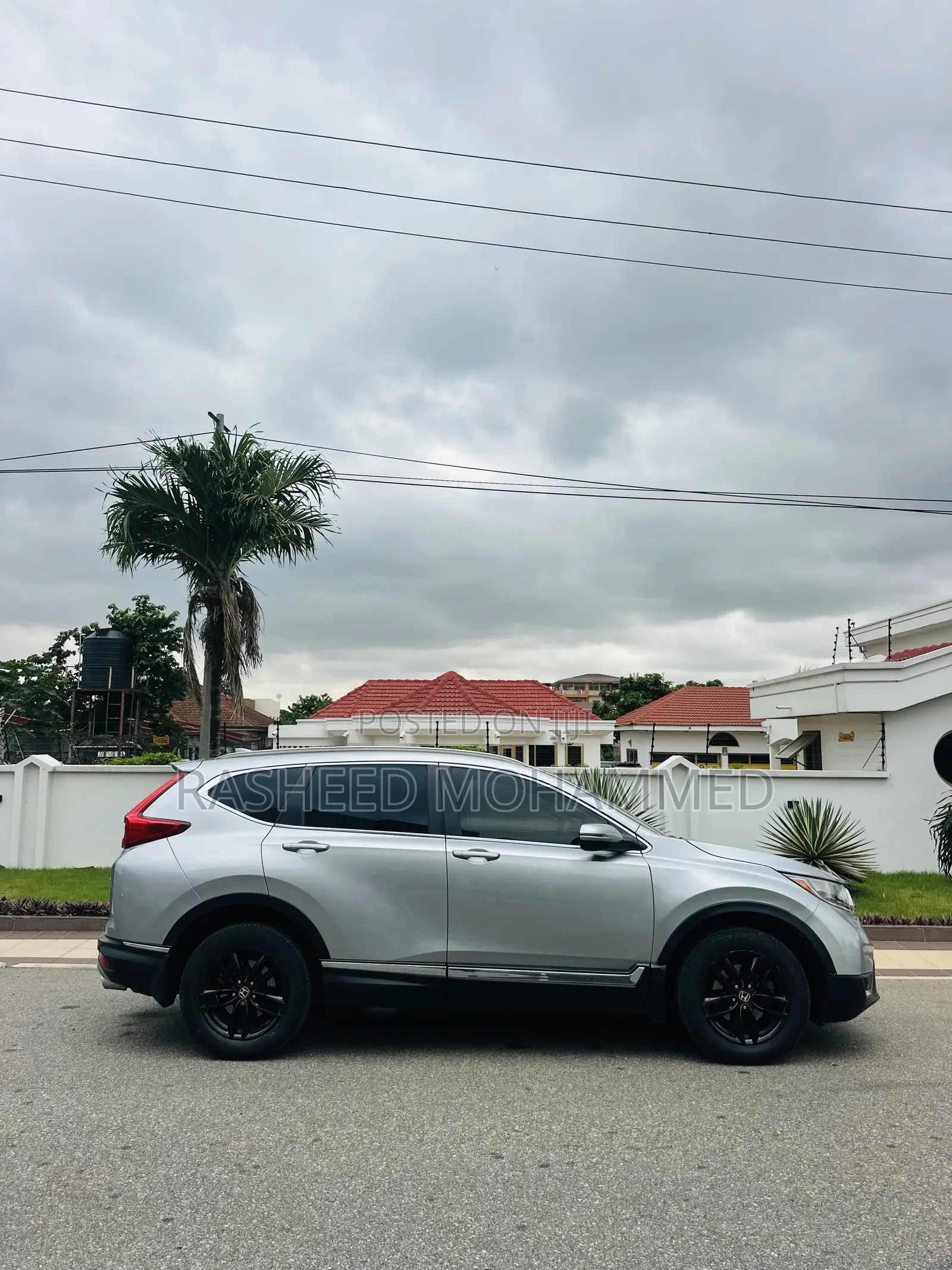 Honda CR-V Touring 4dr SUV AWD (1.5L 4cyl CVT) 2017 Silver