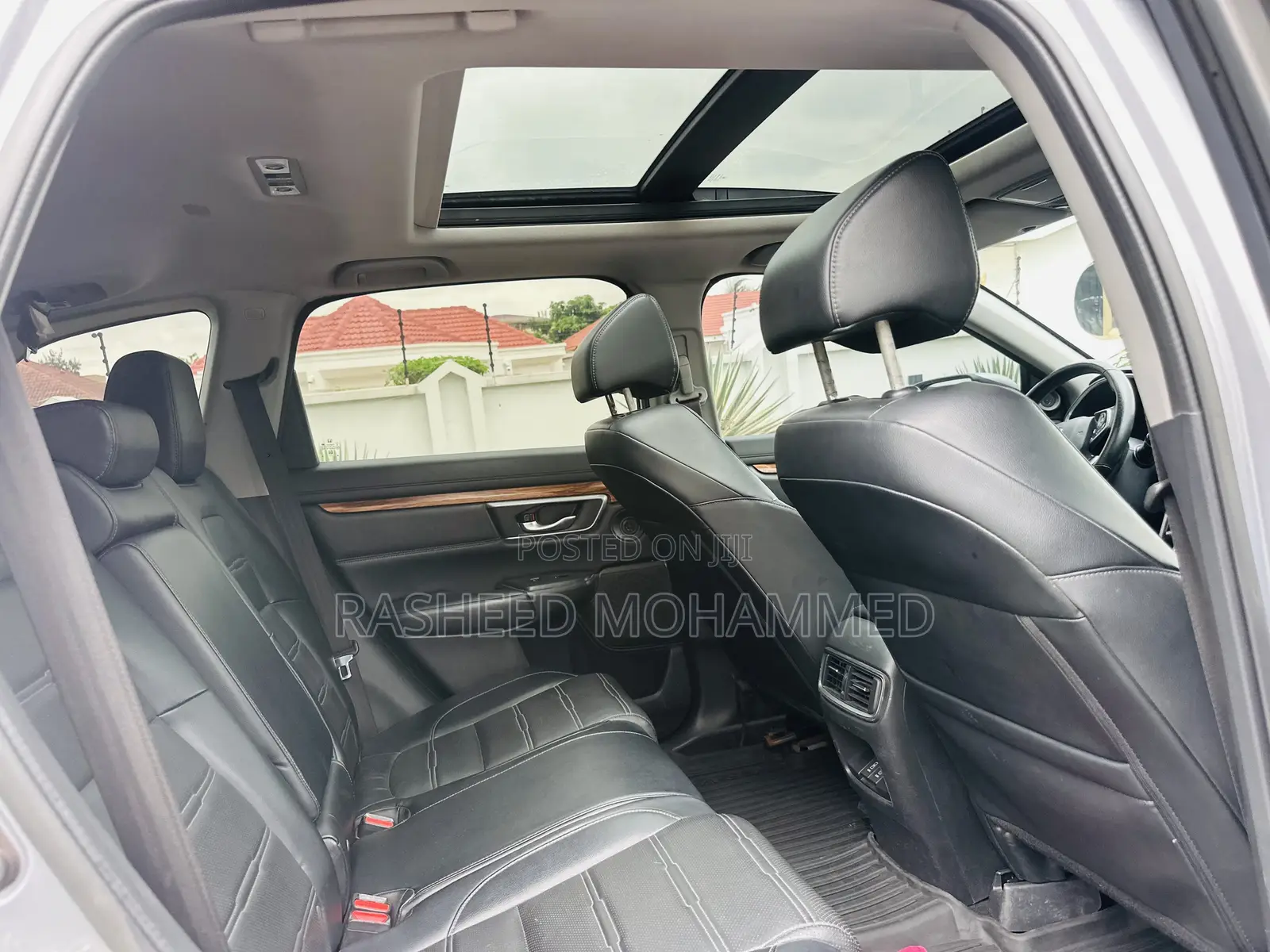 Honda CR-V Touring 4dr SUV AWD (1.5L 4cyl CVT) 2017 Silver