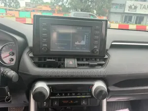 Toyota RAV4 2021 Gray