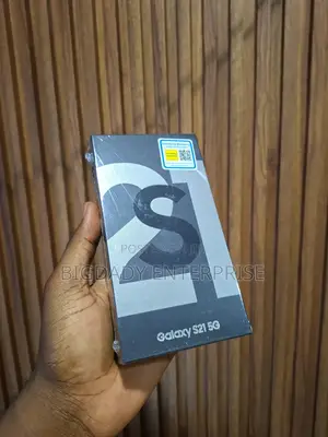 New Samsung Galaxy S21 5G 128 GB Black