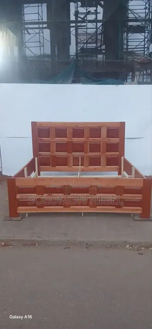 Wooden Queen Size Bed Frame
