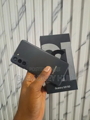 New Samsung Galaxy S21 5G 128 GB Black