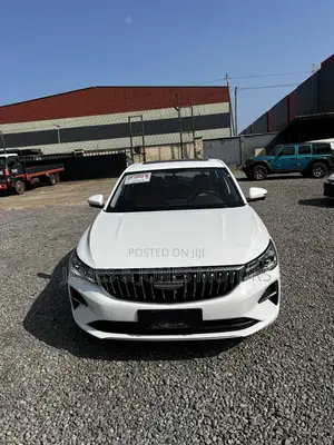 Geely Emgrand EC7 2025 White