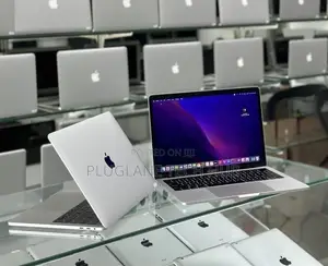 Laptop Apple MacBook Pro 2019 16GB Intel Core i9 SSD 512GB