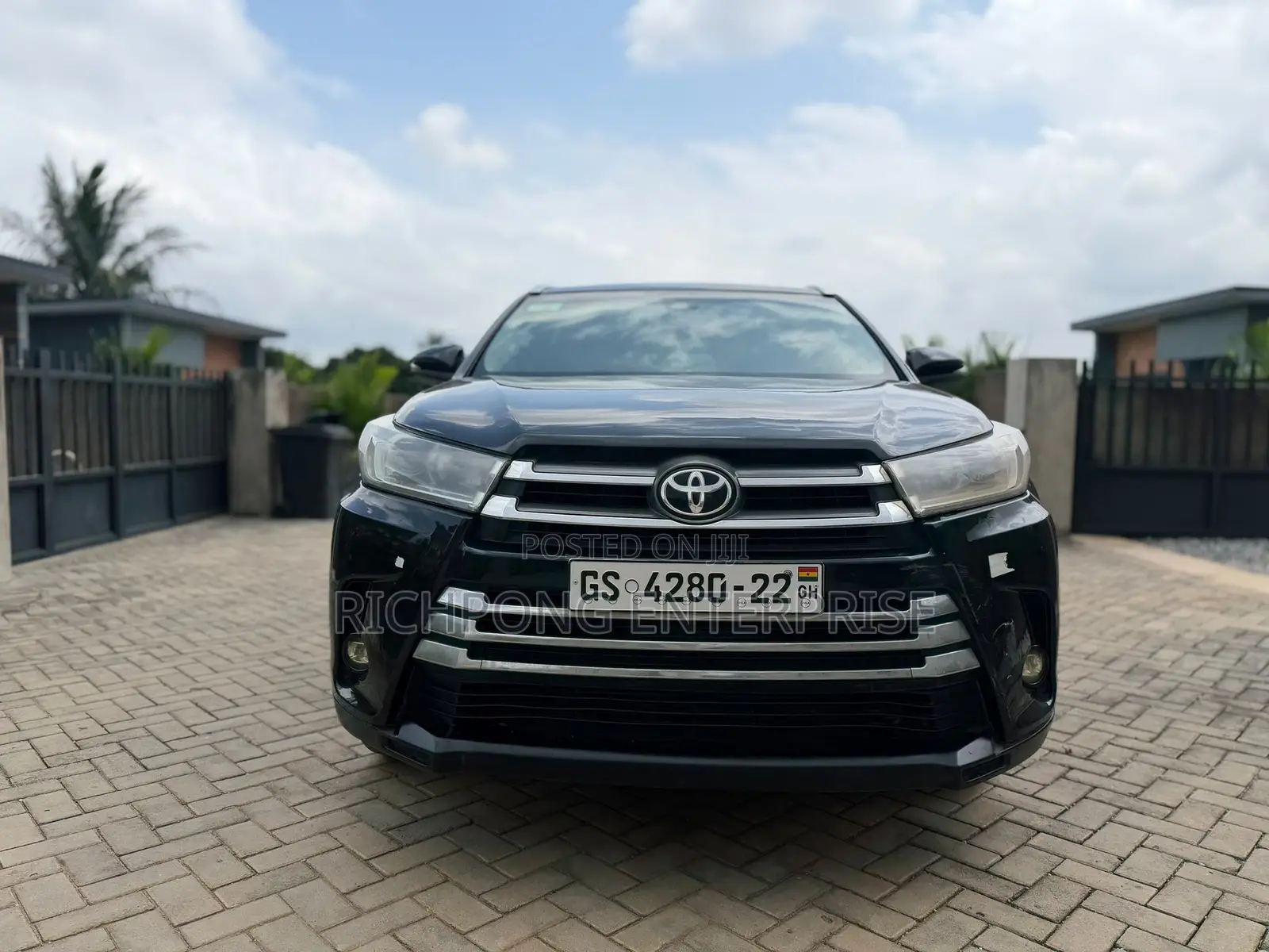 Toyota Highlander Limited Platinum 4dr SUV AWD (3.5L 6cyl 6A) 2015