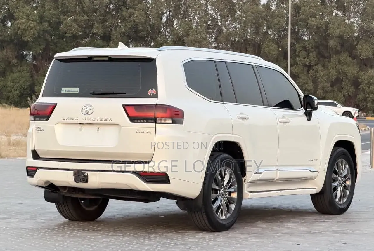 New Toyota Land Cruiser 2023 White