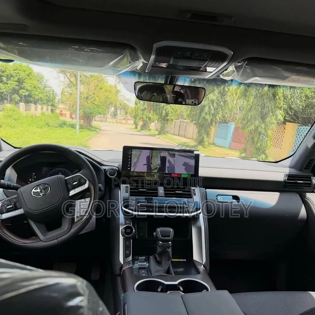 New Toyota Land Cruiser 2023 White