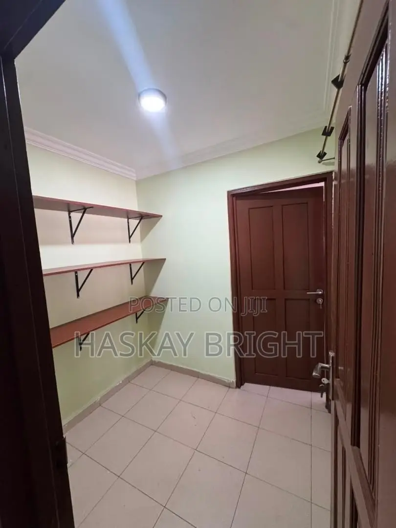 4bdrm House in Achimota for rent