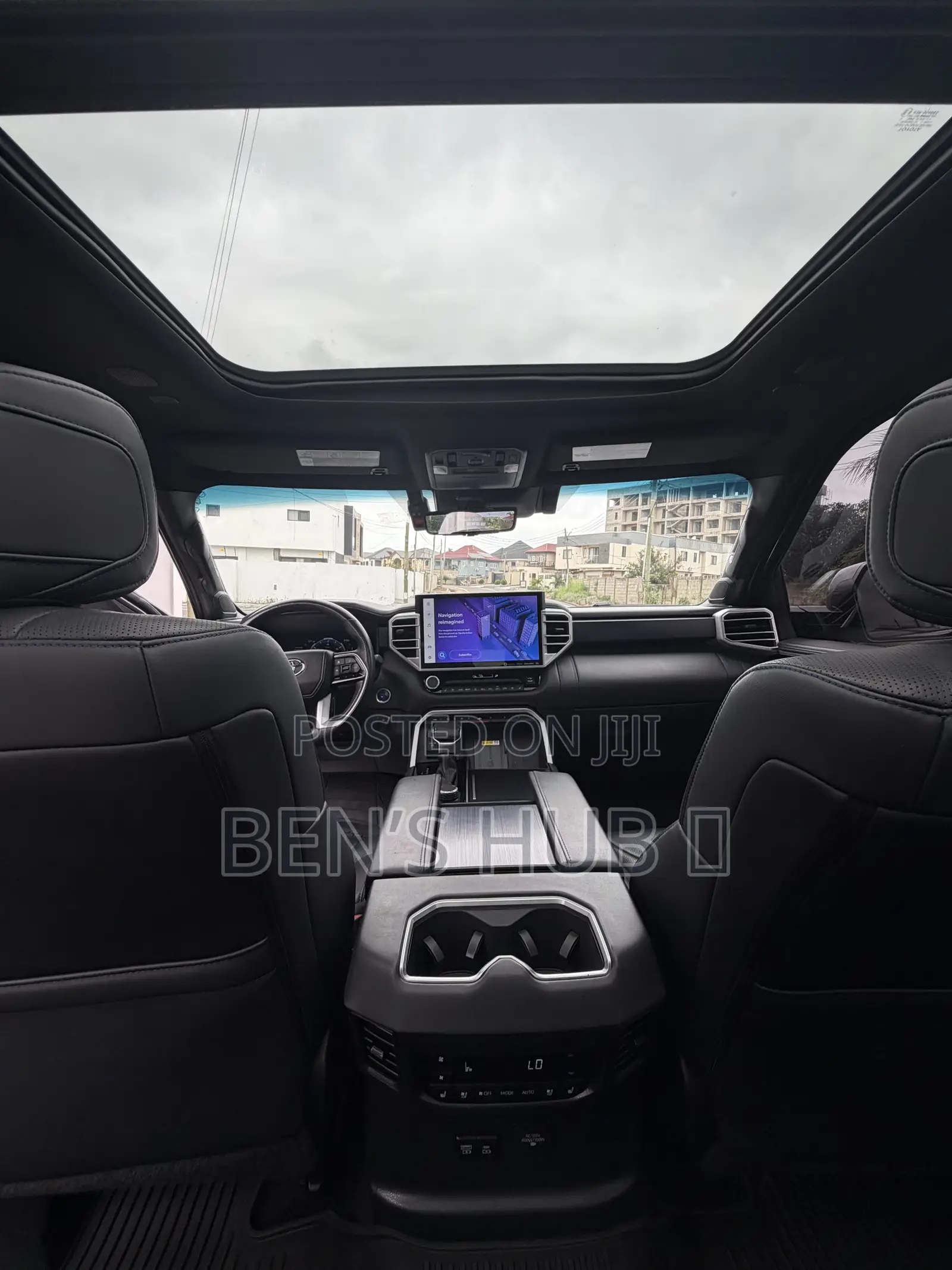 Toyota Sequoia Platinum 4WD 2023 Gray