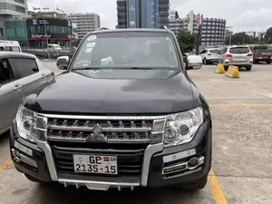 Mitsubishi Pajero V90 2.8 GLS/GLX 2016 Gray