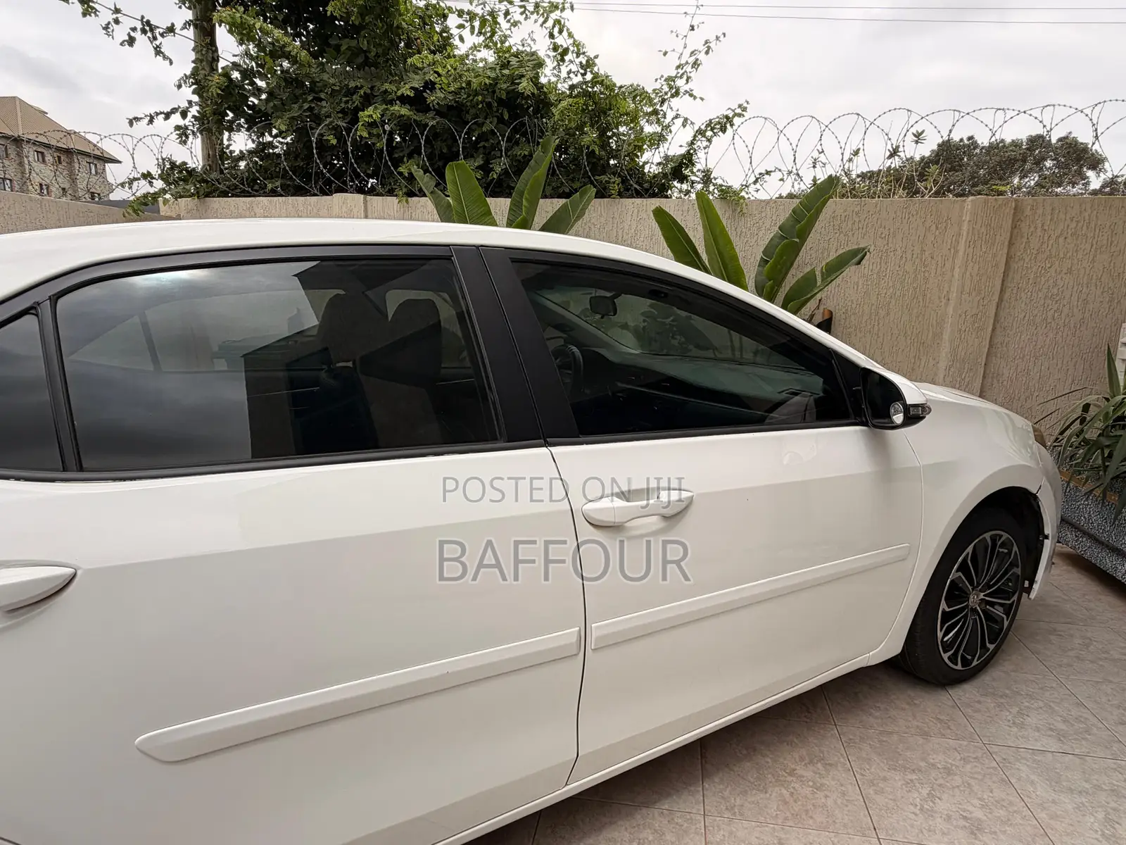 Toyota Corolla 2014 White
