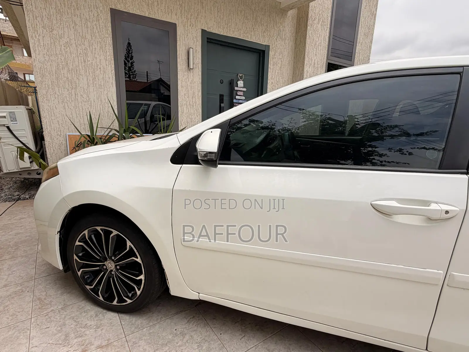 Toyota Corolla 2014 White