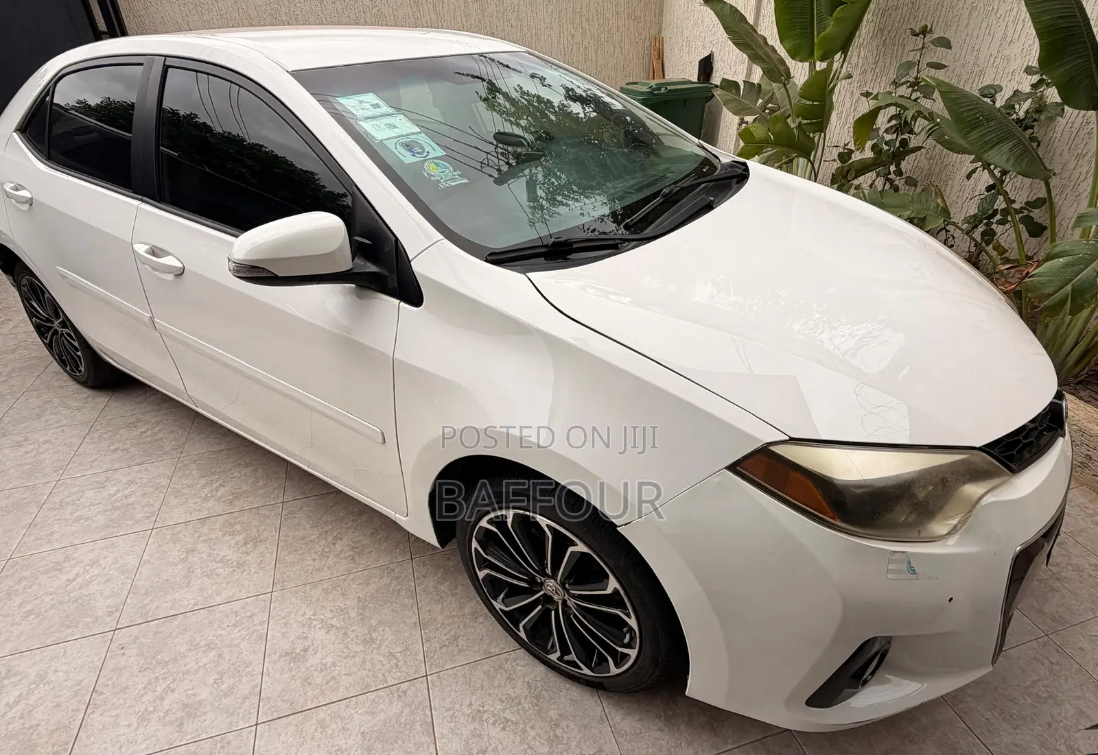 Toyota Corolla 2014 White