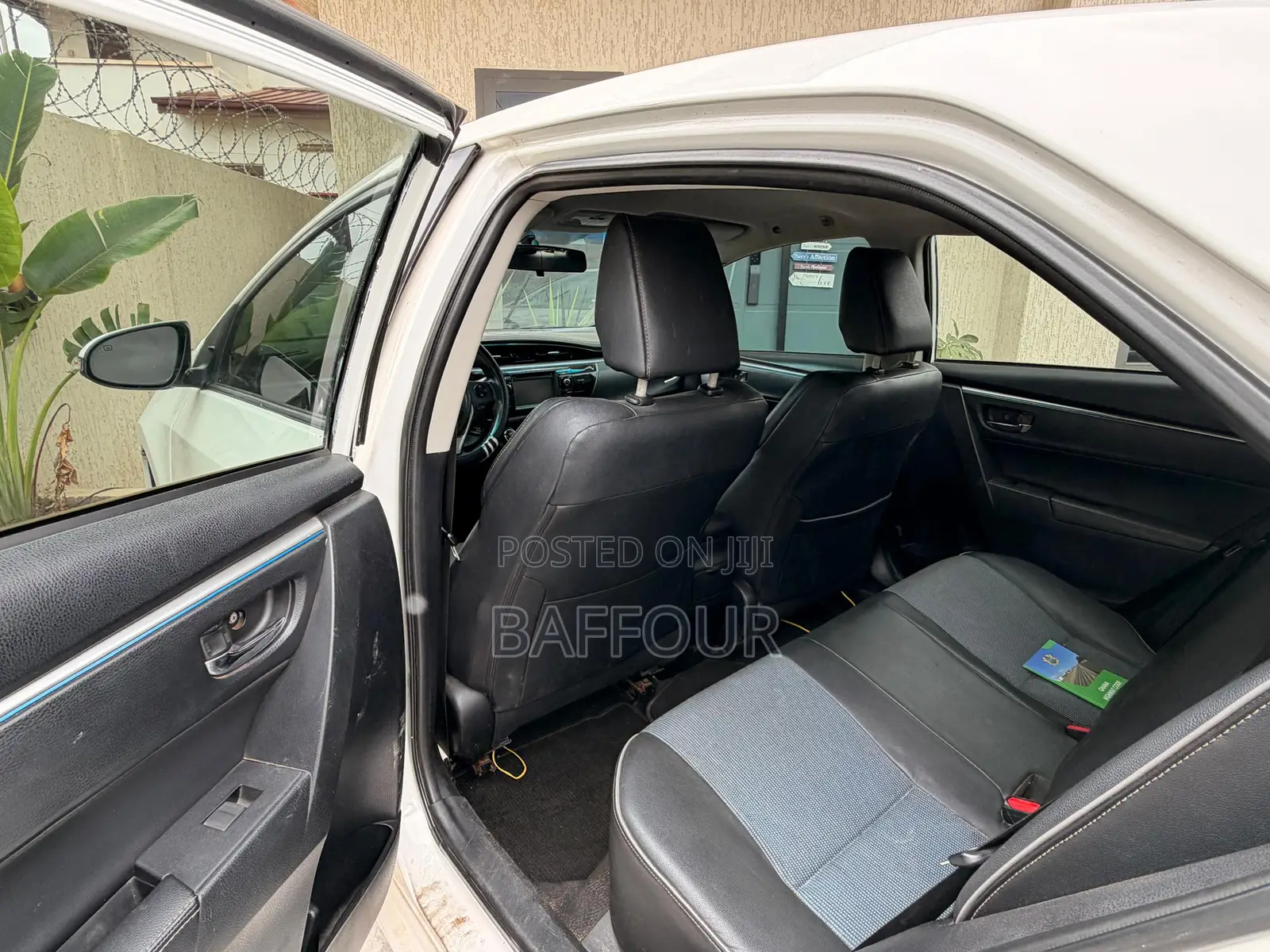 Toyota Corolla 2014 White